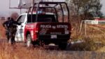 Patrulla acordonando la zona sobre el camino a San Miguel Espejo, a la altura de junta auxiliar de Santa María Xonacatepec