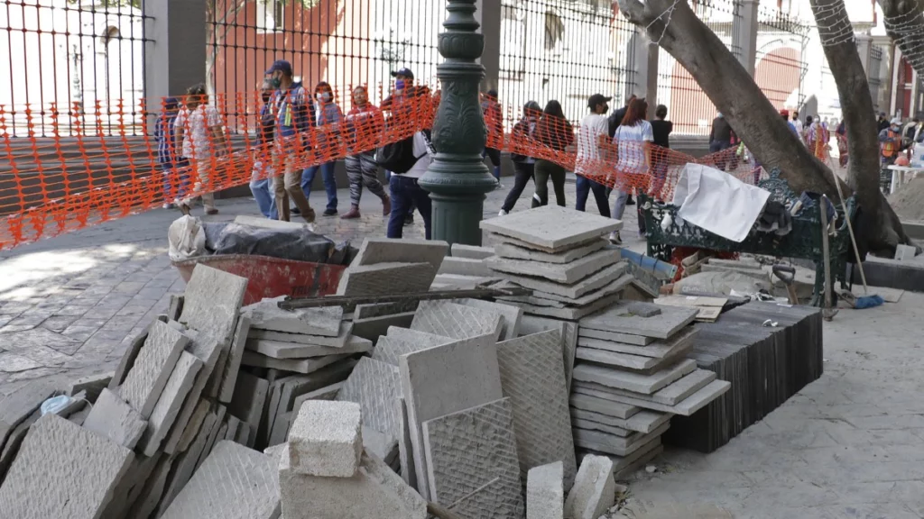 Obras en el Corredor 5 de Mayo.