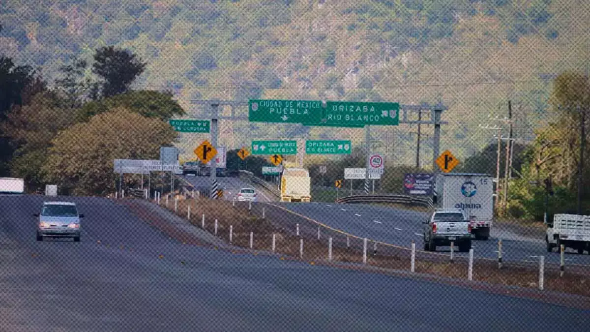 Autopista Puebla-Orizaba.