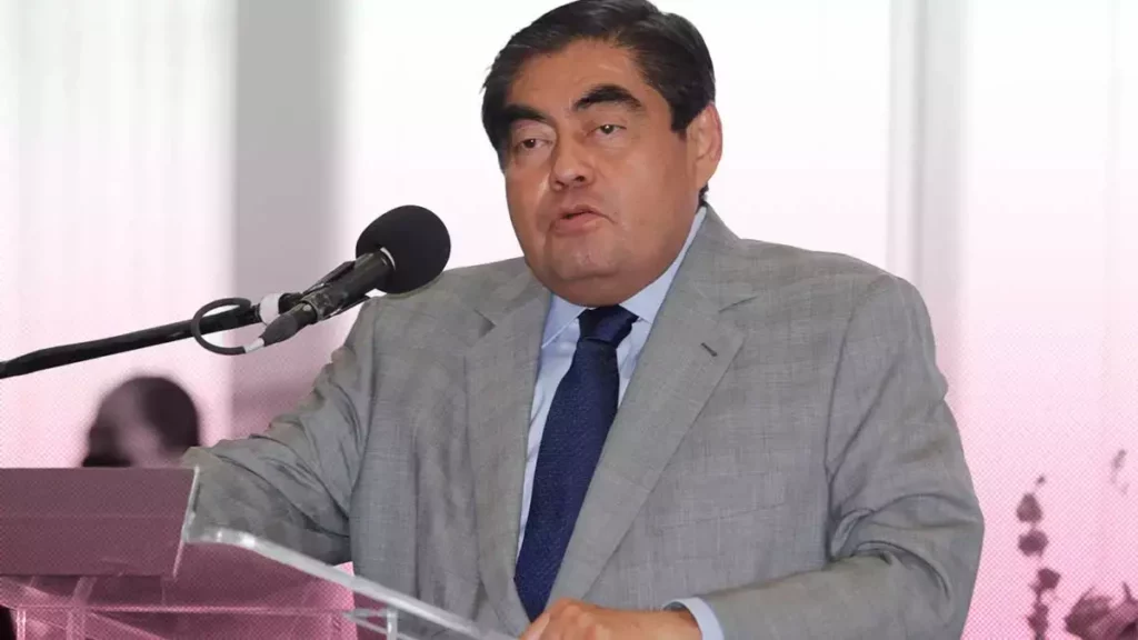 Miguel Barbosa, gobernador de Puebla.