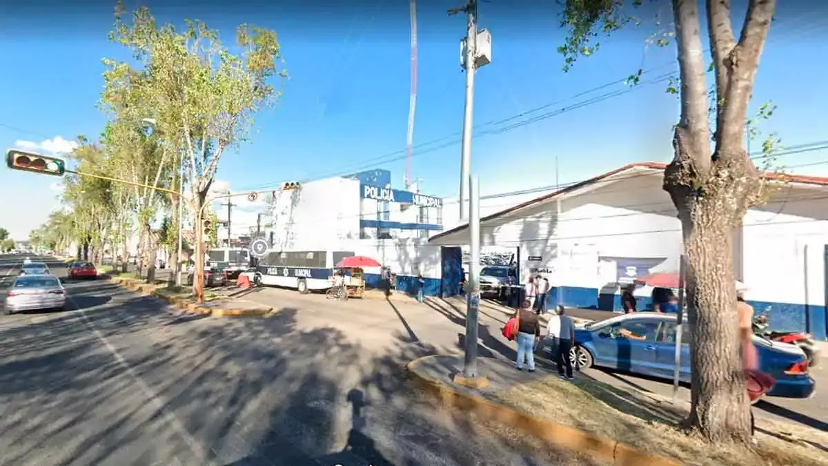 Policía Municipal es atropellado frente a la Secretaría de SSC.