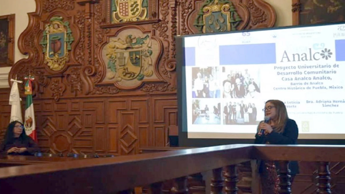 Investigadora de la Facultad de Arquitectura de la BUAP, lidera un programa de desarrollo comunitario.