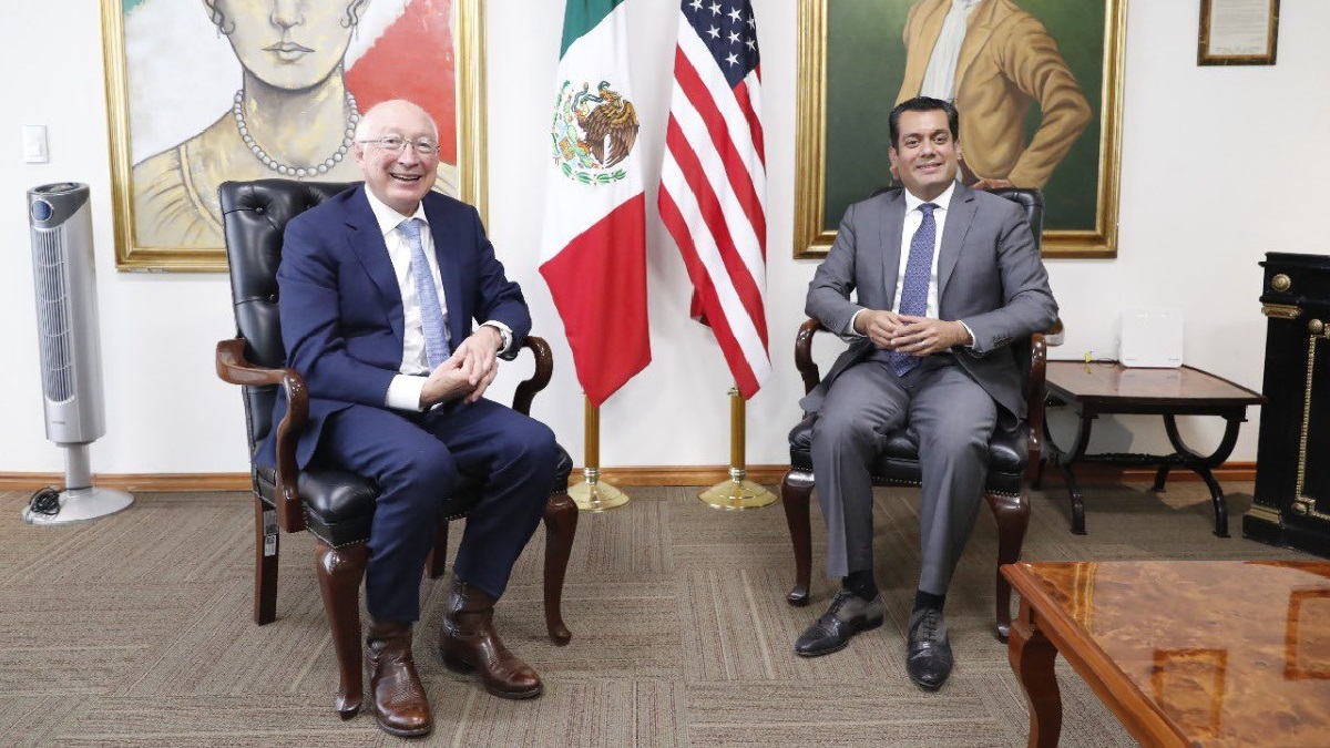 Ken Salazar, Embajador de EU en México.