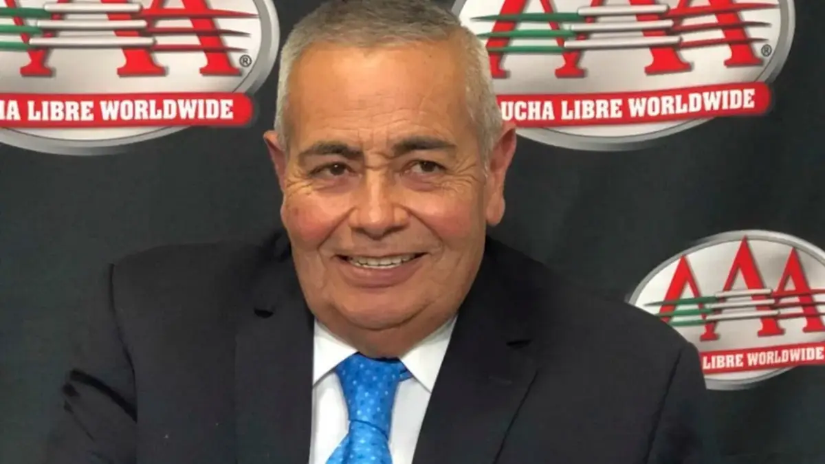 Arturo Rivera, comentarista y cronista de lucha libre.