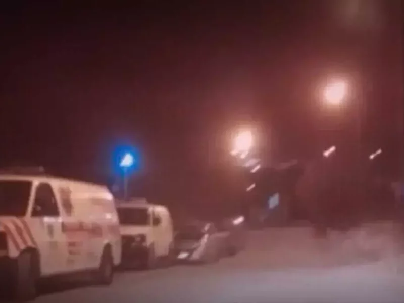 Abandonan el cuerpo de un hombre barranca de Tecamachalco.