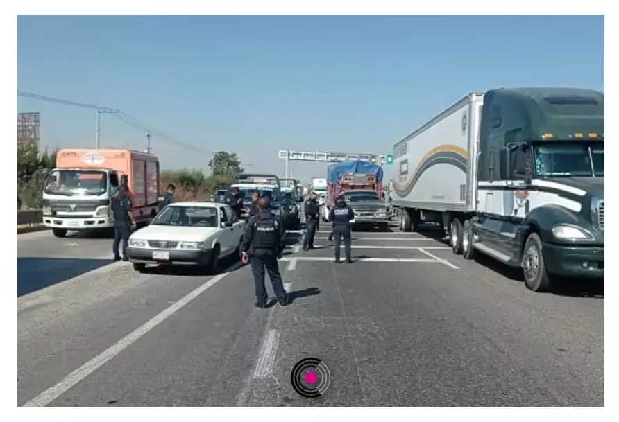El hombre que fue detenido dijo que el vehículo lo compró en San Martín Texmelucan.