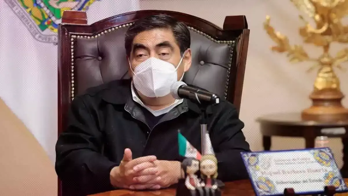 Miguel Barbosa, gobernador de Puebla.