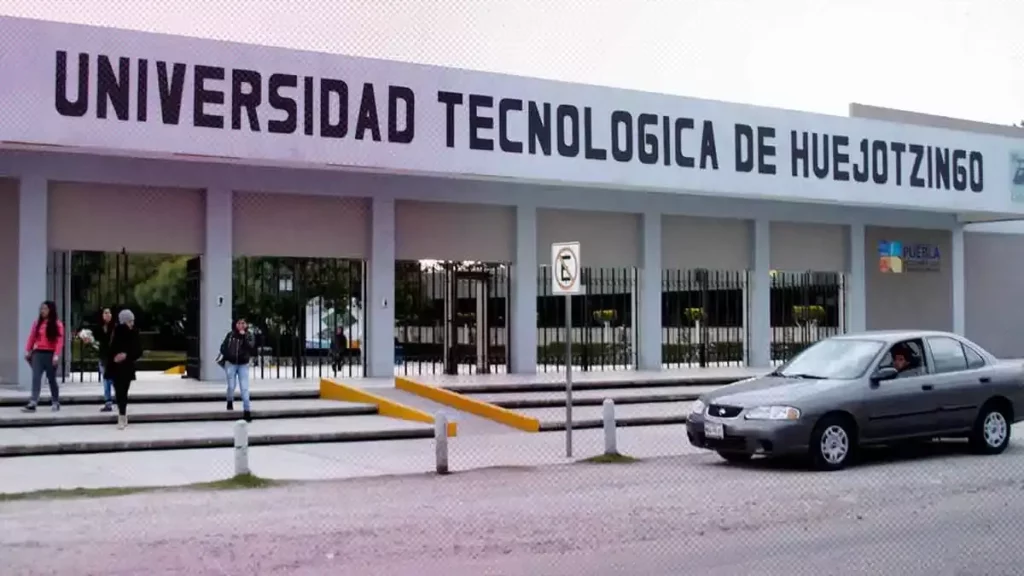 Estudiante es baleado durante asalto en Huejotzingo.