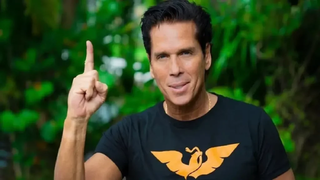 Bobby Palazuelos se queda sin candidatura