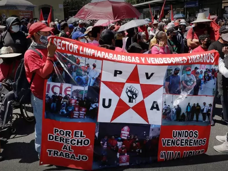 Comerciantes 28 de octubre se manifiestan.