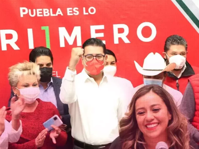 Néstor Camarillo, dirigente estatal del PRI.