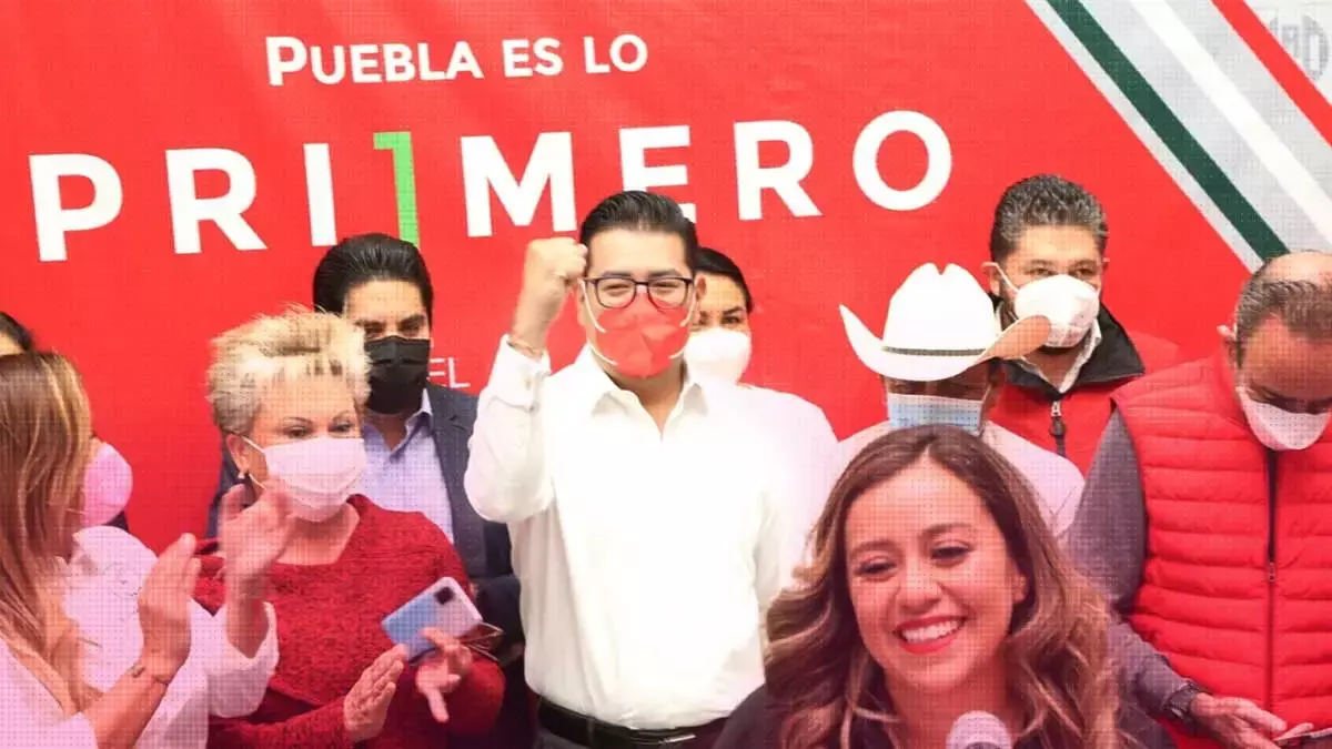 Néstor Camarillo, dirigente estatal del PRI.