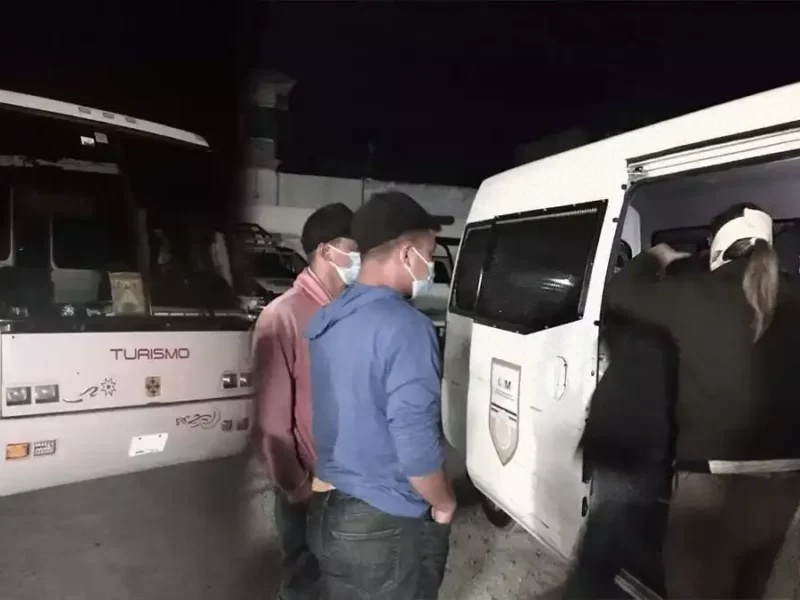 Migrantes en Acajete.