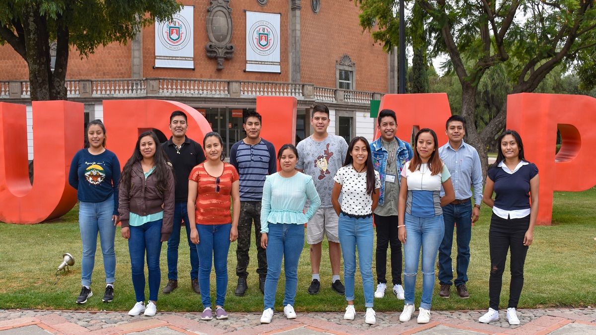 UDLAP prepara a líderes indígenas en temas como el manejo de información censal