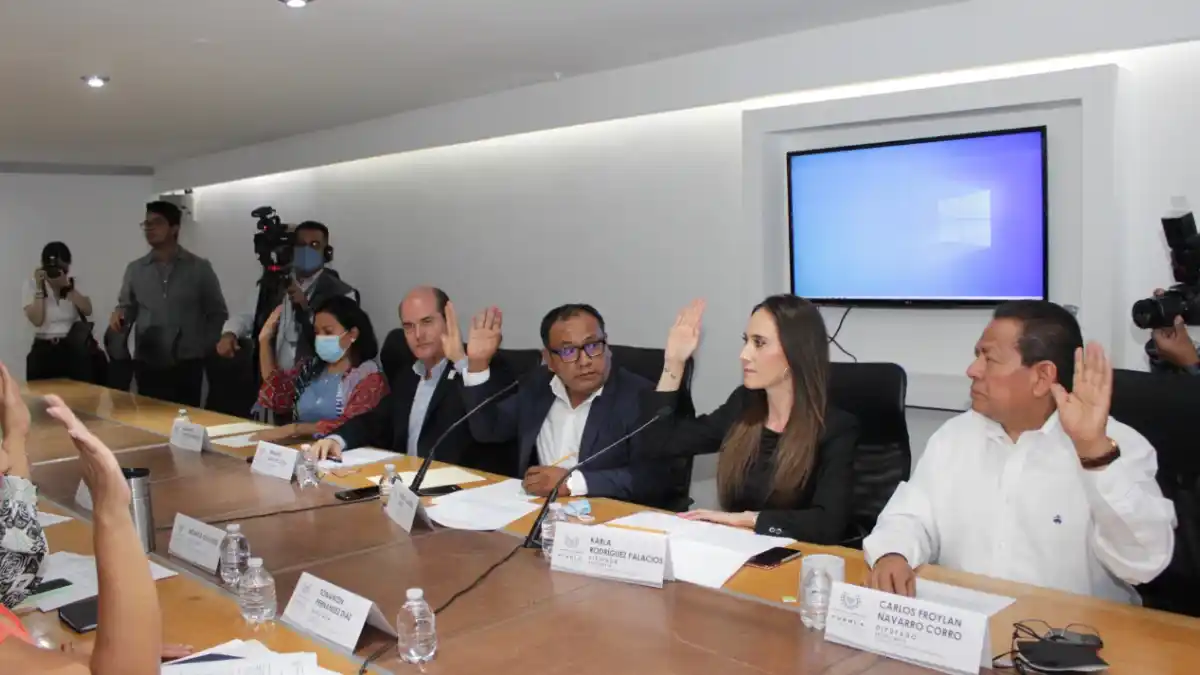 Congreso aprueba exhorto para garantizar el respeto a los derechos humanos