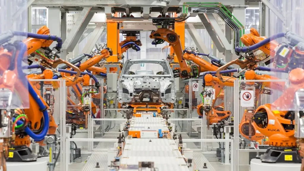 Audi anuncia paro técnico de casi un mes por falta de suministros.