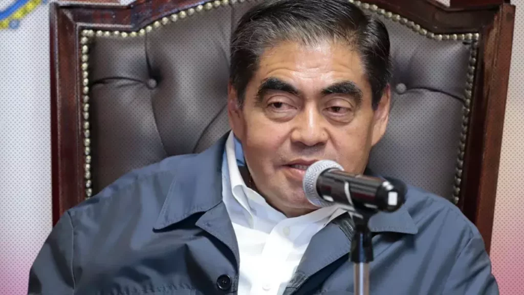 El MIB será electrónico a partir de septiembre; no tiene acervo, dice Barbosa.