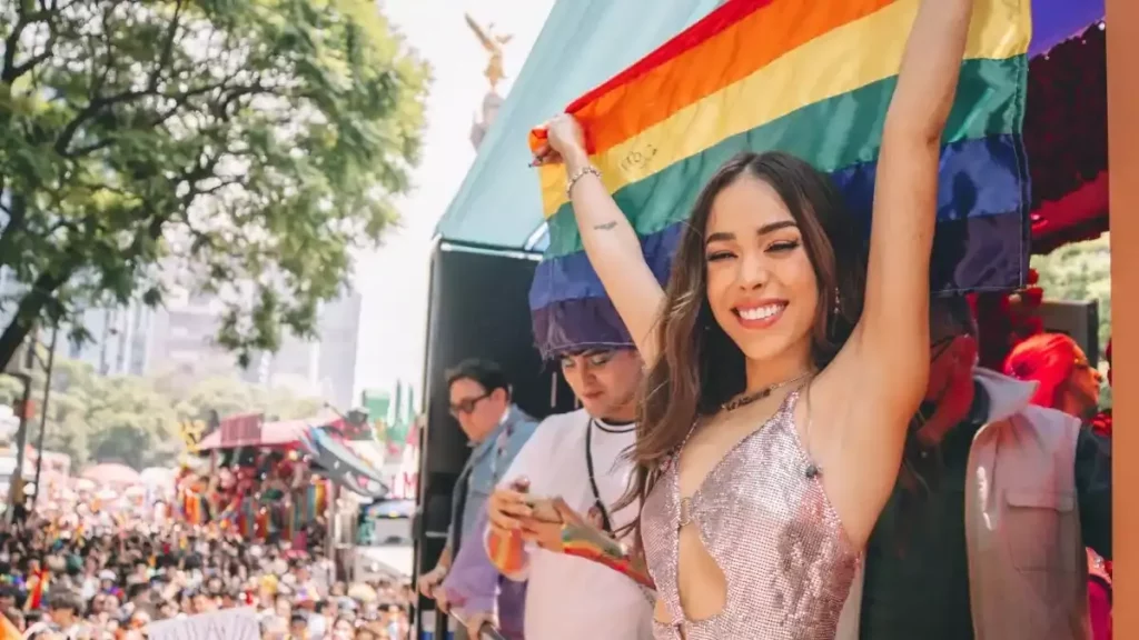Danna Paola, la artista favorita de la Marcha del Orgullo en la CdMx.