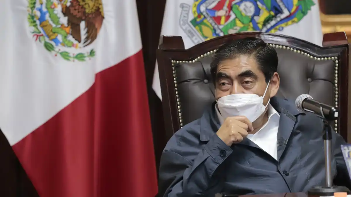 Refuerza gobierno de Puebla medidas contra COVID-19; autorregulación y cubrebocas obligatorio en espacios cerrados
