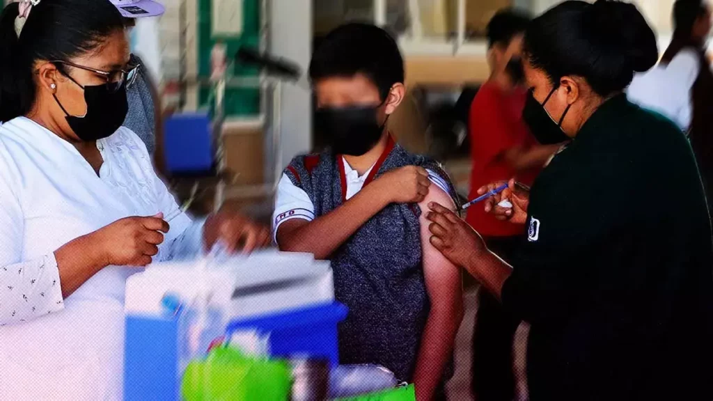 Reabastecen vacunas de coronavirus