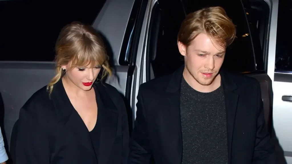 Boda en puerta: Taylor Swift se comprometió con el actor, Joe Awlyn.