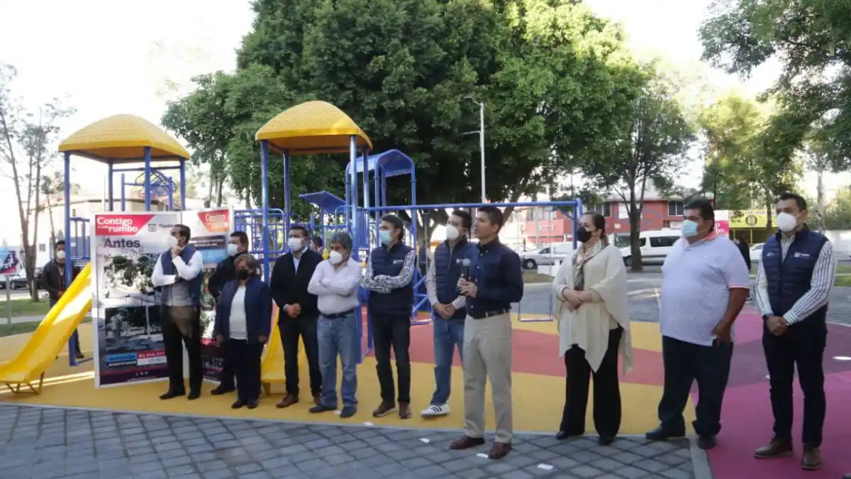 Eduardo Rivera Pérez entrega un parque más en la capital poblana