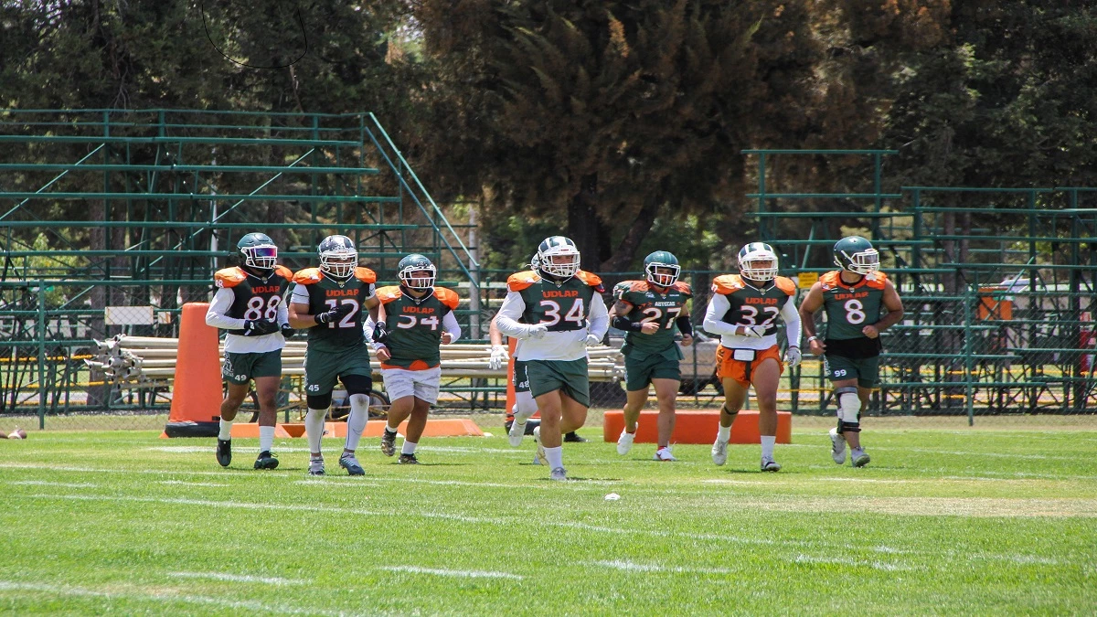 La Tribu Verde de futbol americano retornó al trabajo intenso.