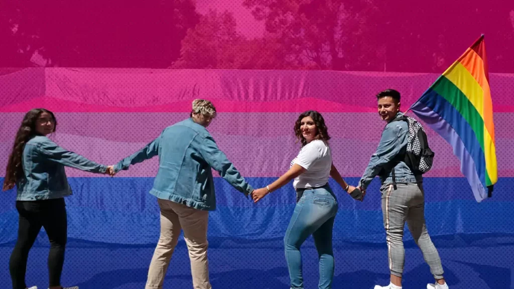 Mayoría de la población LGBTTTIQ en México se define como bisexual