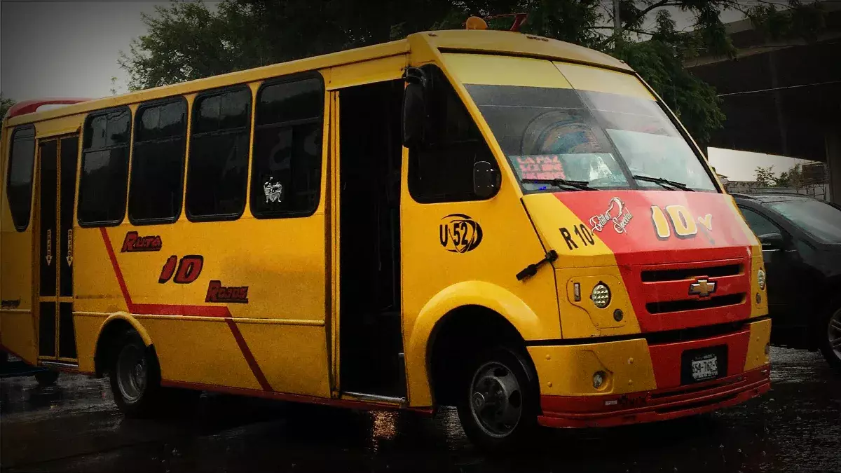 Identifican a “El Tamal” por extorsión a choferes del transporte público.