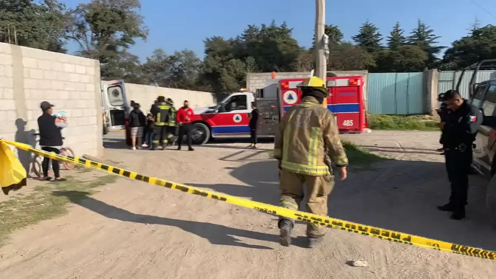 Resulta con quemaduras tras una explosión en Bosques de Amalucan.