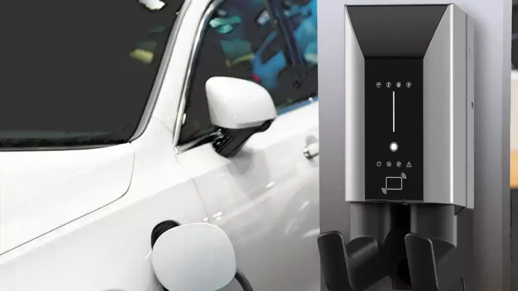 Instalarán en Puebla 43 cargadores de vehículos eléctricos.