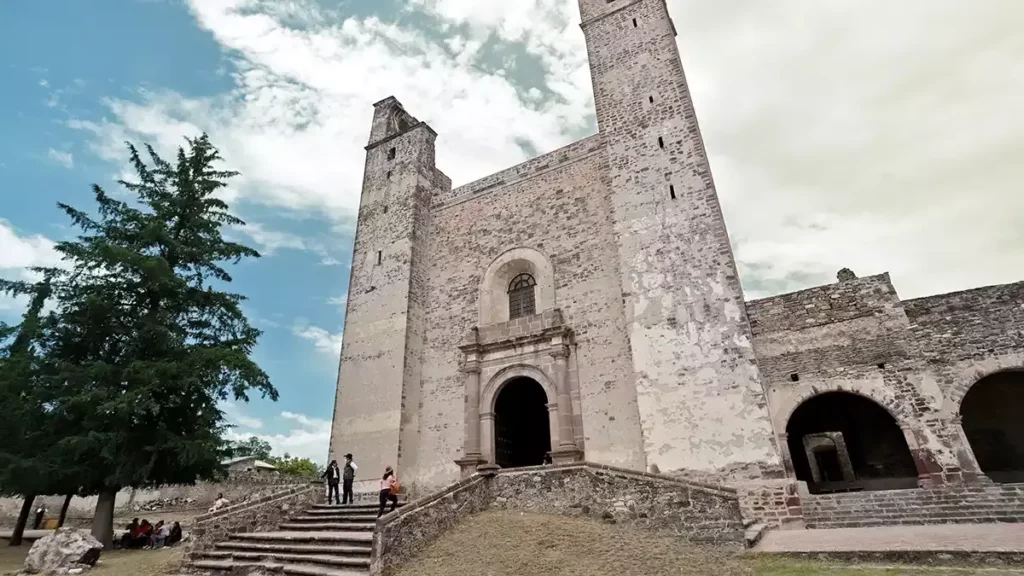 Entregan la primera etapa de restauración del Templo de Cuautinchan