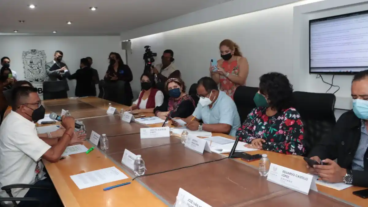 Avalan comisiones del Congreso del Estado exhorto para realizar campañas municipales sobre uso de cubrebocas