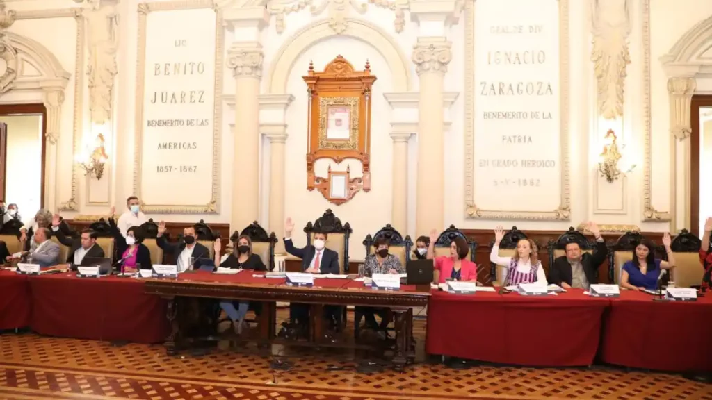 Ayuntamiento inicia procesos de concesión de espacios publicitarios, servicios de recolección y manejo de residuos sólidos
