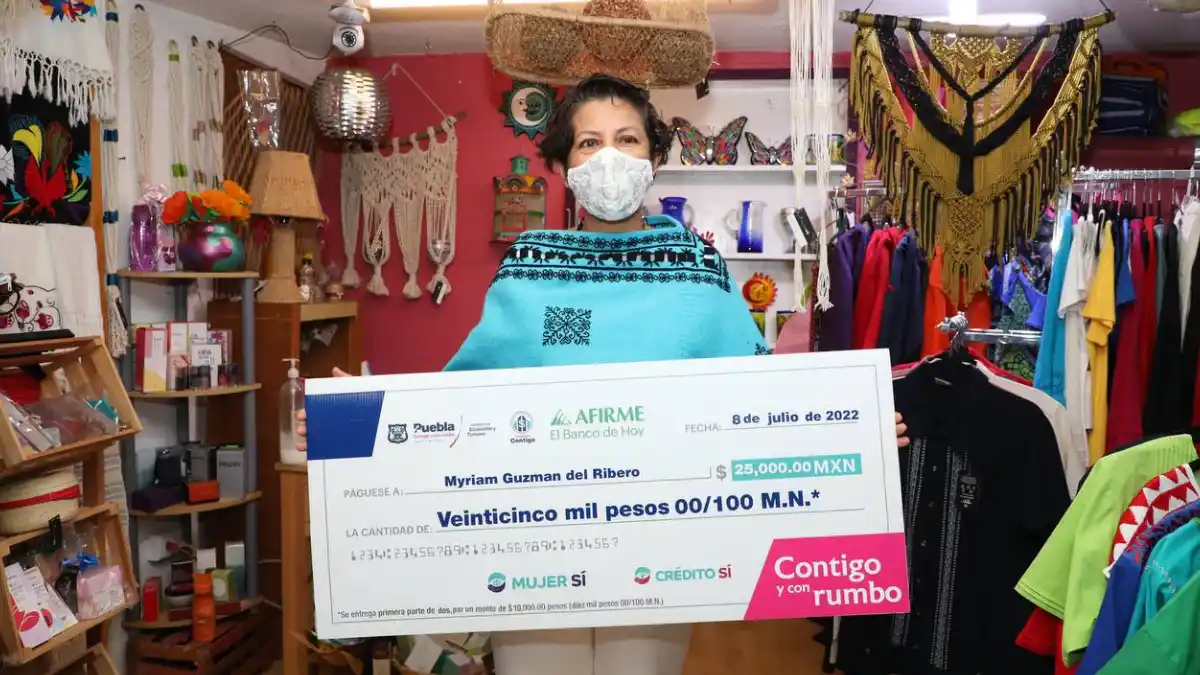 Van 200 "Créditos Contigo" brindados a emprendedores; Ayuntamiento continuará financiando a más poblanos