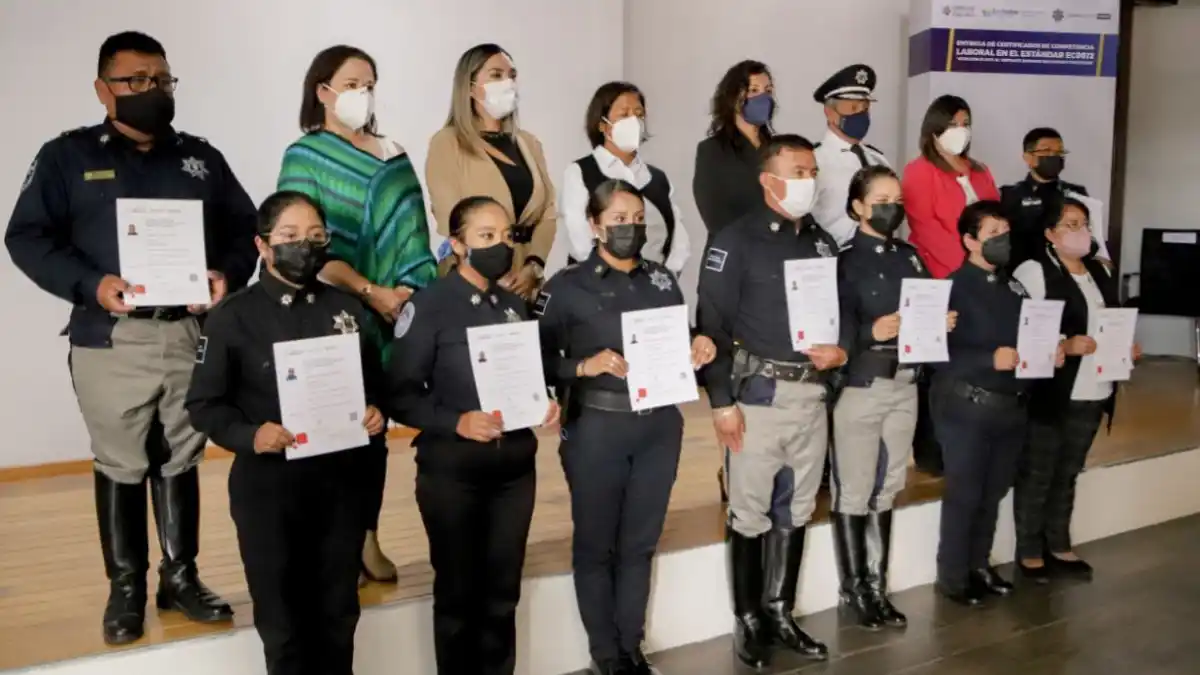 Certifican en materia turística a policías de San Andrés Cholula