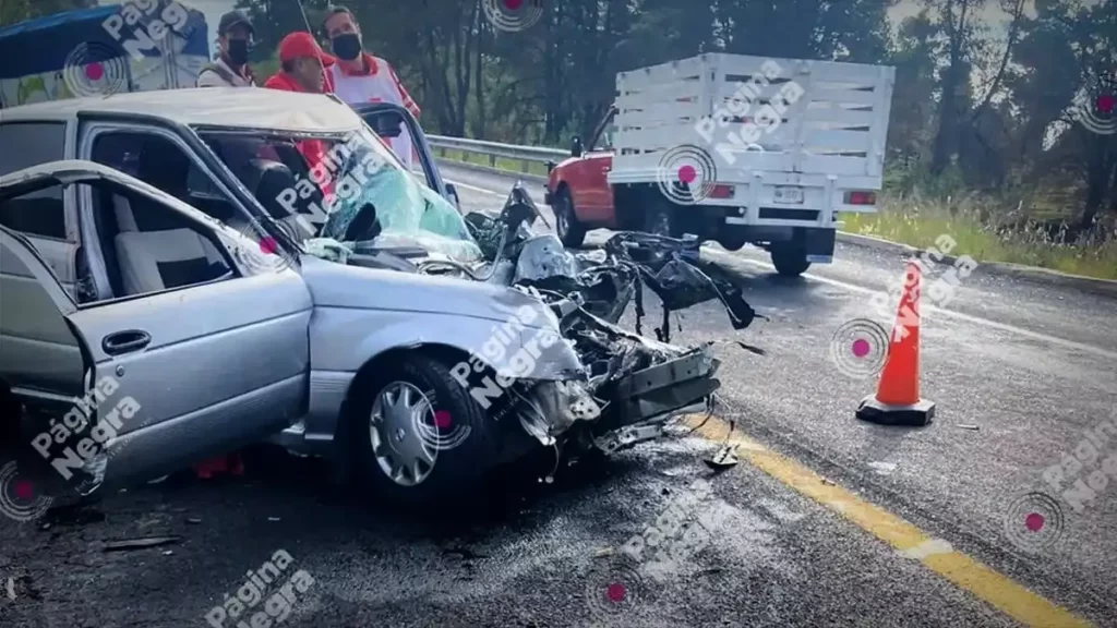 Choque en la autopista Amozoc-Perote deja un muerto y dos heridos.