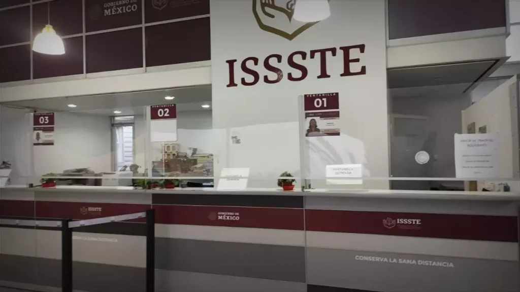Reportan desierta a la Delegación ISSSTE en Puebla por brote de covid.