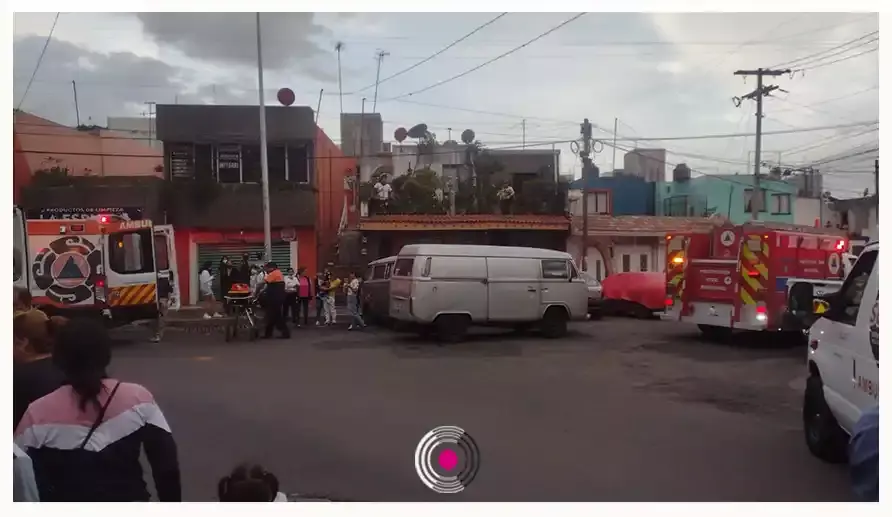 Choque entre dos rutas de transporte dejó 13 lesionados en la unidad habitacional Manuel Rivera