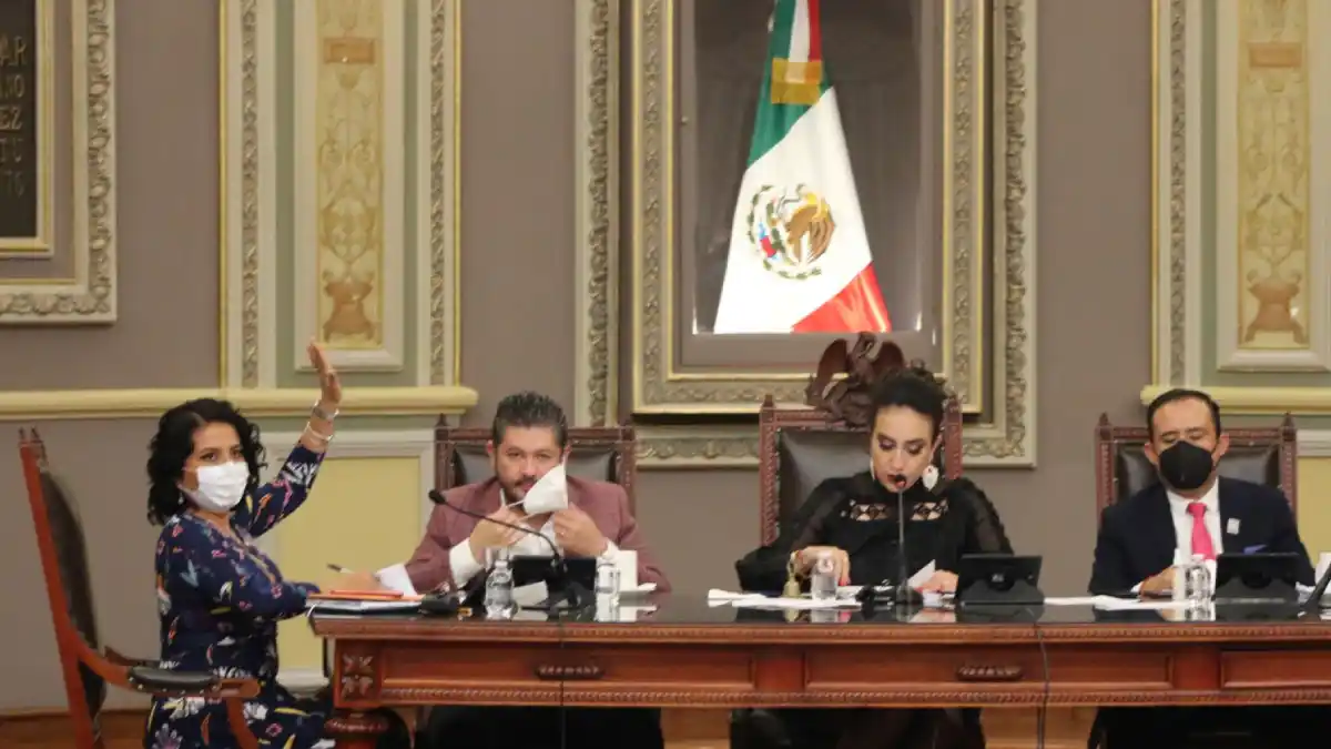 Da cuenta Pleno de la LXI Legislatura de diferentes iniciativas y puntos de acuerdo