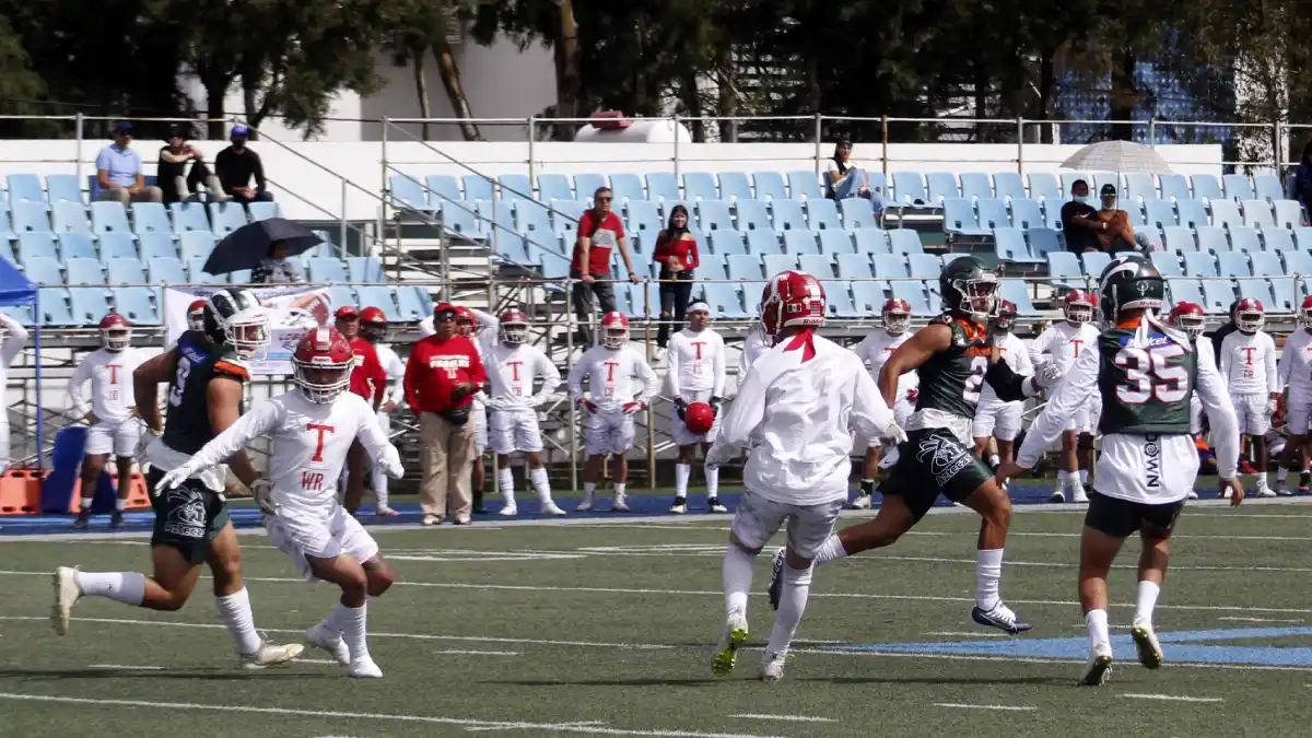 En la BUAP equipos de fútbol americano miden fuerzas en el “Torneo 7vs7”