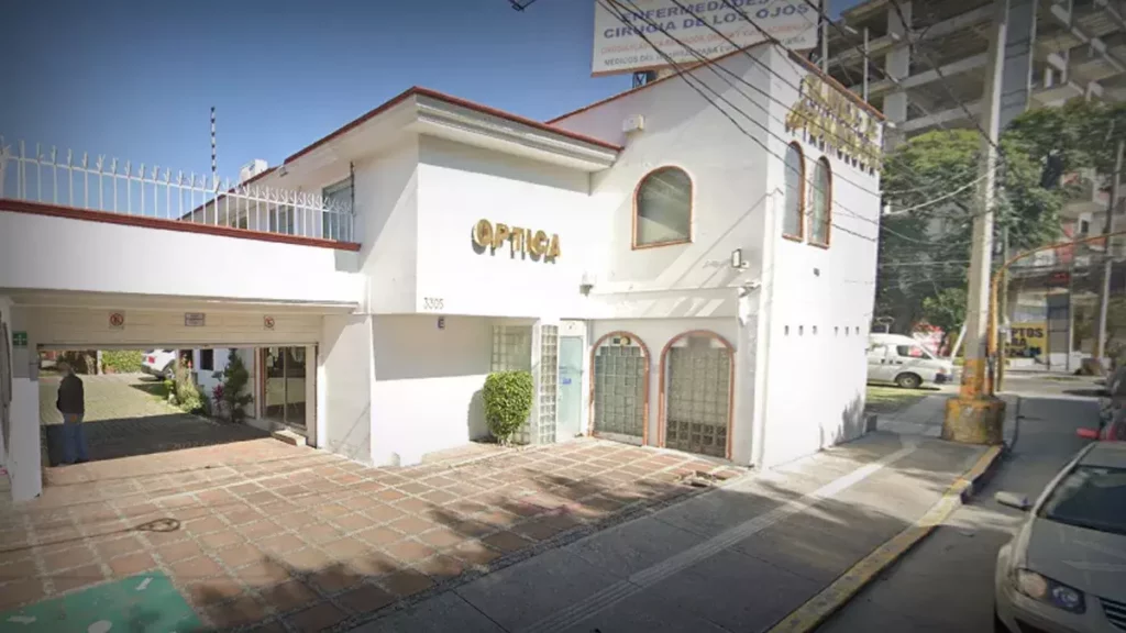 Hombres roban clínica en la colonia Los Volcanes y se llevan 50 mil pesos.
