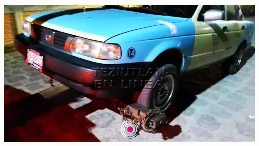 Exhiben a un taxista por el robo de varias casas en Tlatlauquitepec.