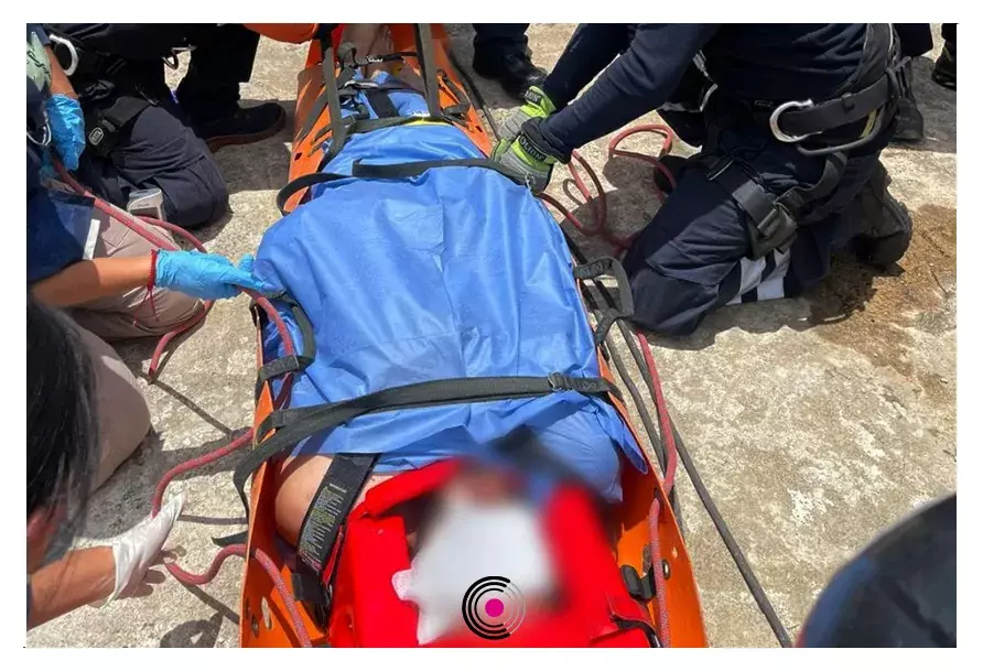 Queda herido de gravedad tras descarga eléctrica en la Jesús García.