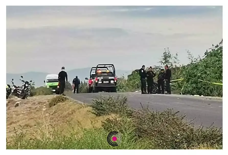 ¡Encontronazo! Pareja en moto pierde la vida en Tecamachalco.