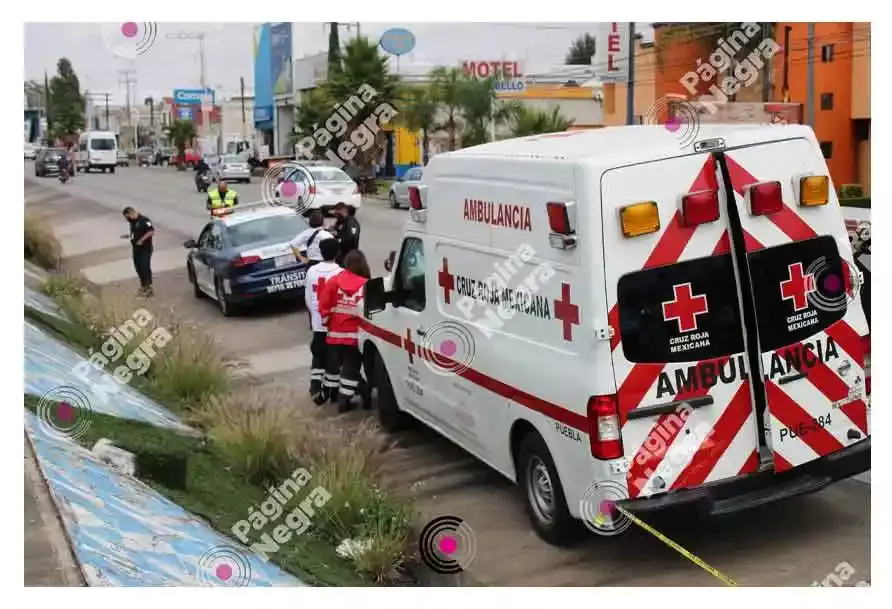 Indigente muere horas después de ser atropellado en Plazas Amalucan.