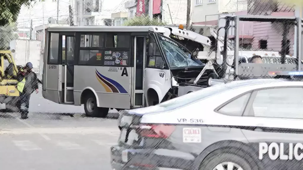 SMT suspende concesión de ruta Azteca que mató a dos personas.