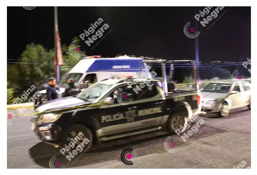 Localizan cadáver embolsado y maniatado de un hombre a metros del Periférico