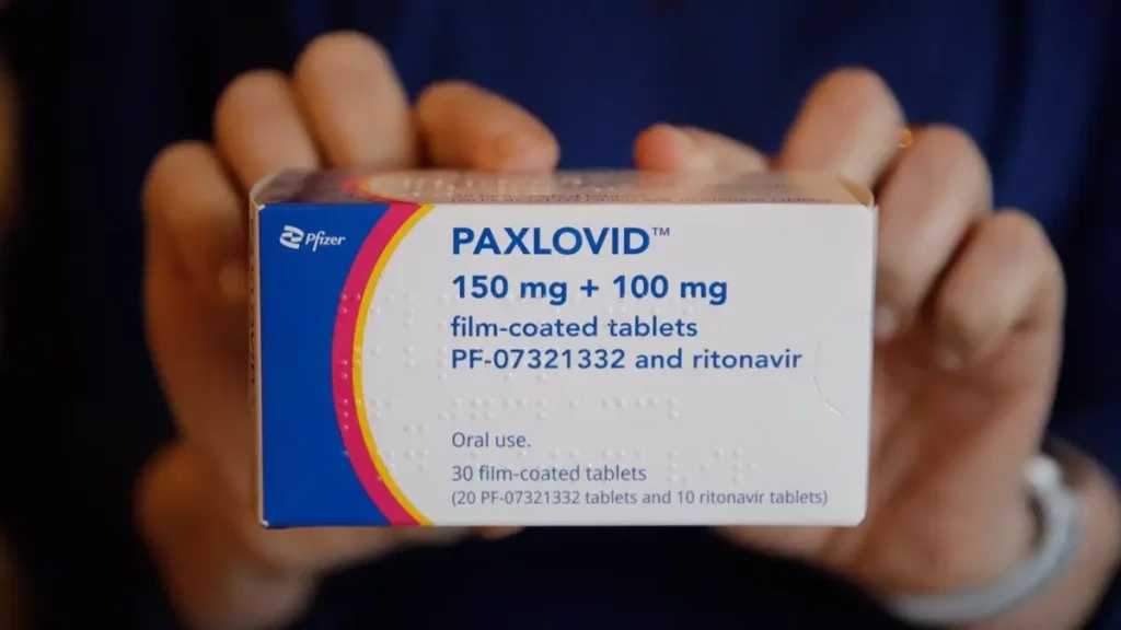 México recibe Paxlovid, tratamiento covid de Pfizer; será gratuito.