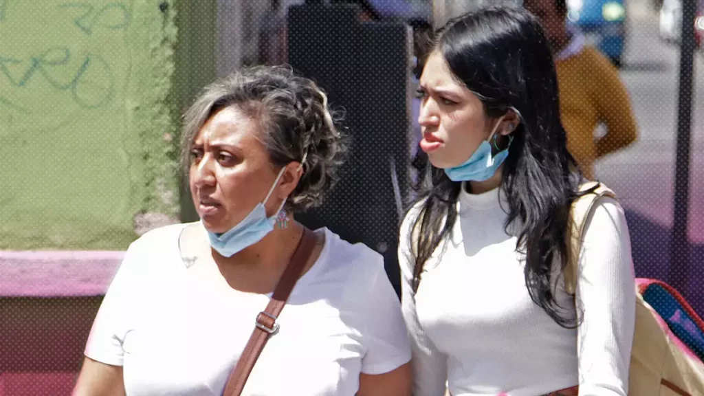 En Puebla, hay 14 personas intubadas por covid y 322 nuevos contagios